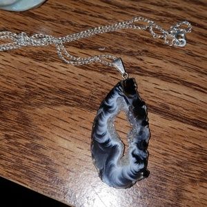 Agate crystal necklace